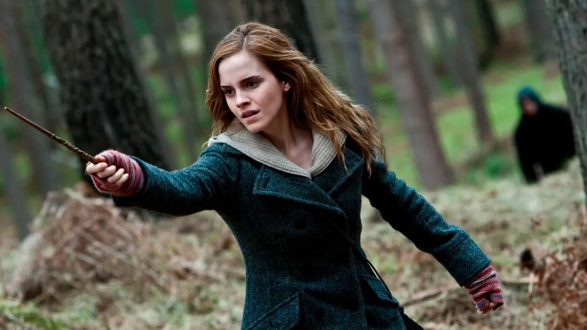 Dragon Heartstring or Unicorn Hair? Exploring the Magical Wands in 'Harry Potter' and Their Unusual Properties Still from the movie 'Harry Potter' (2001-2011)