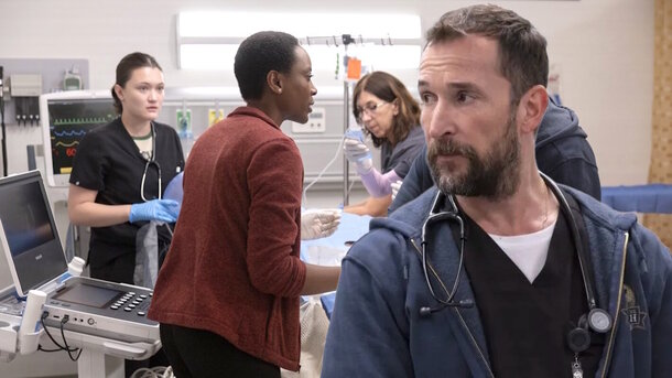 Stills from the series 'The Pitt' (2025)