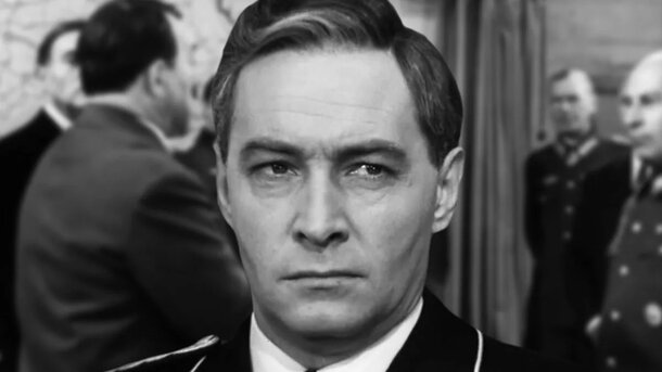 Не такой уж и идеальный шпион: Штирлица в «17 мгновениях» подозревали с самого начала — на это тонко намекнули три слова в его биографии