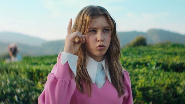 Не дошли до кинотеатра? «Алиса в Стране Чудес» с Пересильд выходит онлайн 31 декабря сразу на 5 платформах — вот где смотреть