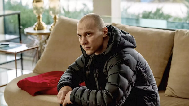 Юра Борисов в фильме "Анора"