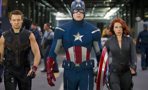 В новых «Мстителях» вернется прежний герой, на которого никто не рассчитывал: Marvel пытается скрыть утечку «пиратского» тизера 