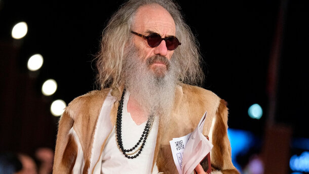 14 Years Later, 'American History X' Director Returns With Bizarre LA Satire