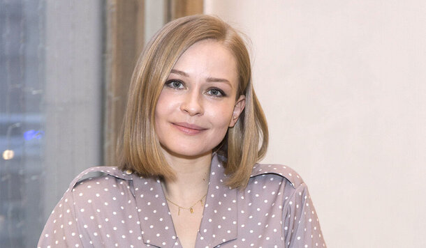 «Меня обманули»: Юлия Пересильд была категорически против съемок дочери в фильме «Цой»