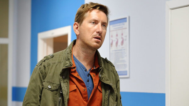 «Маньяк — непотопляемый гад»: что говорят зрители о финале «Как приручить лису» и почему второй сезон просто обязателен «Маньяк — непотопляемый гад»: что говорят зрители о финале «Как приручить лису» и почему второй сезон просто обязателен