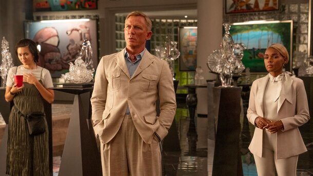 Без тупых шуток и сальностей: 4 комедии от Netflix с высоким рейтингом