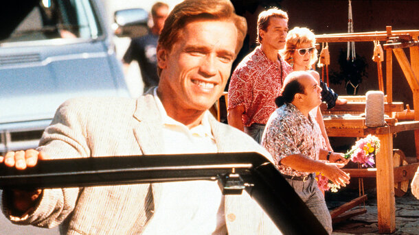 Arnold Schwarzenegger in 'Twins'