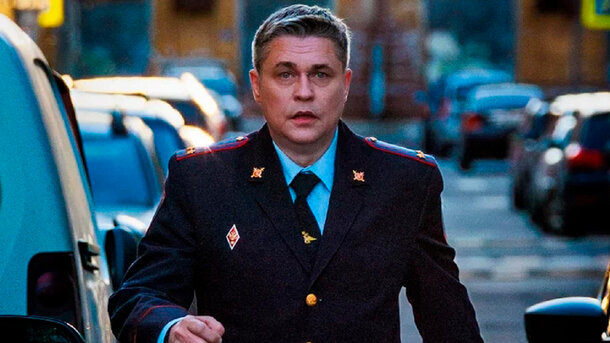 Кадр из сериала «Чужой район»