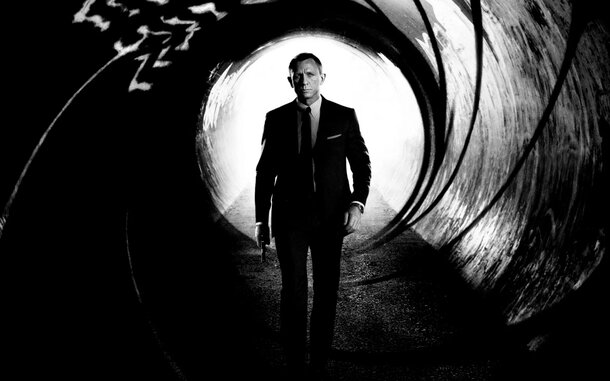 Дамы и господа — Бонд, Джеймс Бонд: 007 от Amazon уже представили в рекламе, просто никто не понял