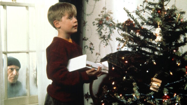 Some Scene Filmed Not with Macaulay, but a Tennis Ball: Surpising Facts about All Time Favourite Christmas Movie