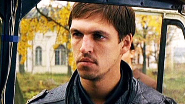 Помните милиционера из «Сестер»? От прежнего красавца ничего не осталось (фото)