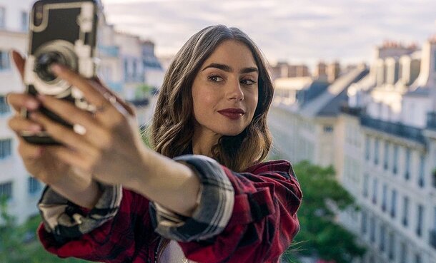Эмили больше не в Париже? Вот где снимают 5 сезон хита для Netflix 