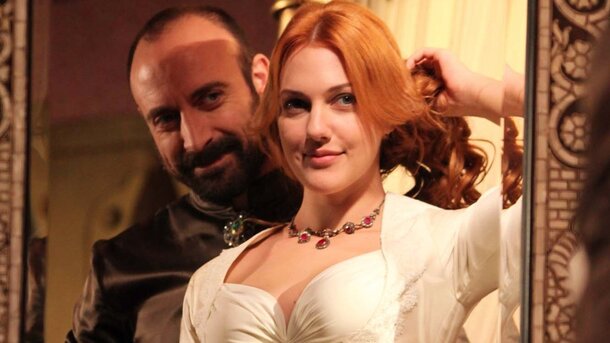 Кадр из сериала «Великолепный век»
