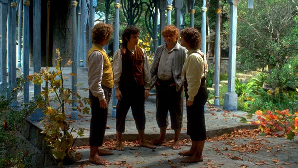Stills from the film 'The Lord of the Rings: The Fellowship of the Ring'