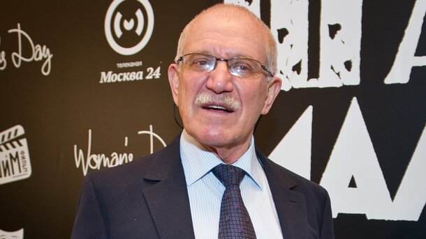 Александр Митта избегает людей, весь в ранах и почти не движется: что происходит с тяжелобольным режиссёром великого «Экипажа» 
