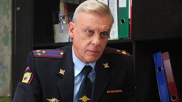 Зря бросил жену ради молодой? Как живет Соловец из «Улиц разбитых фонарей»