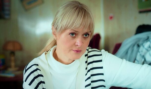 «Своих сценариев уже не пишут»: сериал «Васнецова» с Анной Михалковой оказался копией французского хита