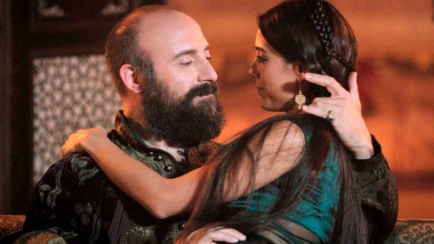 Кадр из сериала «Великолепный век»