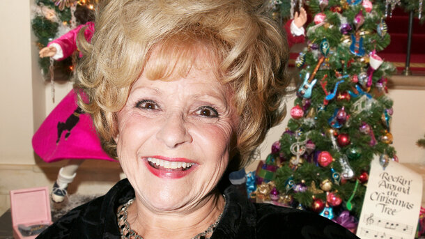 The Long Journey of a Classic Christmas Song to Its Well-Deserved No. 1 Spot