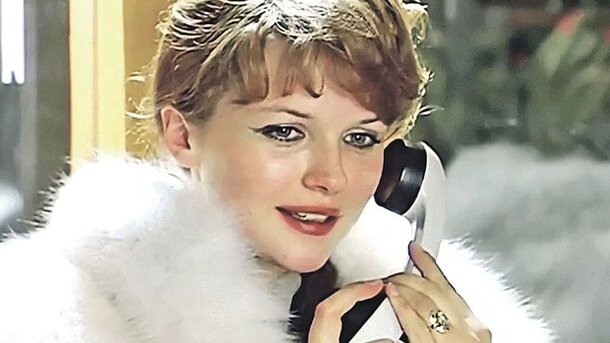 Вспомните 5 новогодних фильмов СССР по цитатам: где героя хотели «шлепнуть для верности» – ответят не все (тест) Вспомните 5 новогодних фильмов СССР по цитатам: где героя хотели «шлепнуть для верности» – ответят не все (тест)