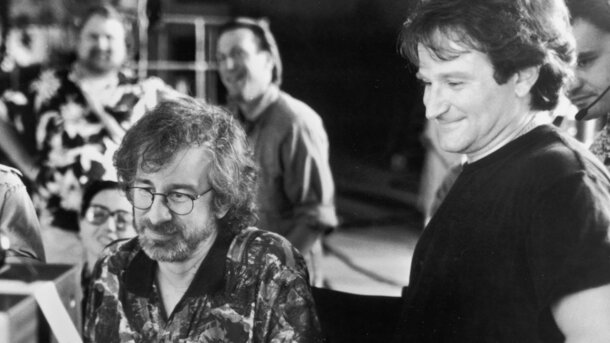 Robin Williams’ Comedy Breaks Lighten the Heavy Atmosphere While Filming 'Schindler’s List': And How It's Connected to 'Alladin'
