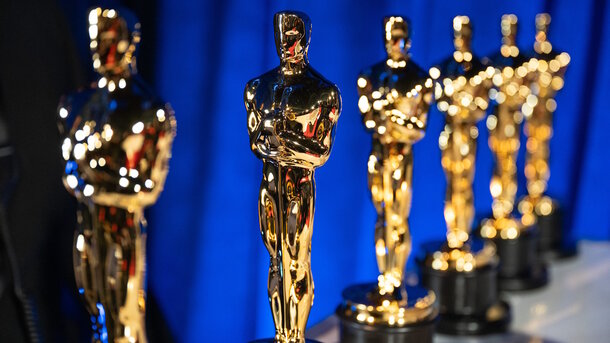 Global Look Press — Oscar statuettes