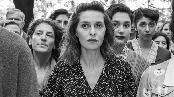 Still from the movie 'There's Still Tomorrow' (2023)