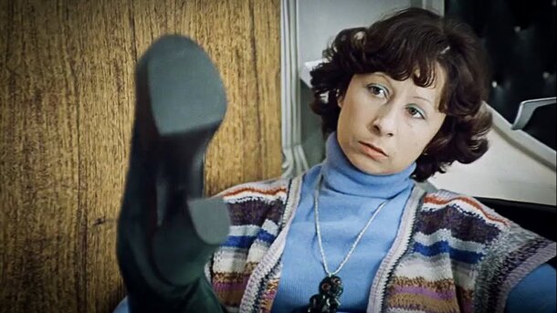 Разбираться в моде не обязательно: угадайте советский фильм по костюмам — 7/7 и звание «безнадежный киноман» ваше