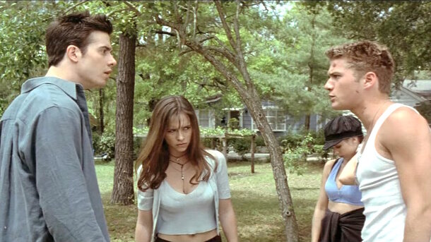 'I Know What You Did Last Summer' Sequel : Jennifer Love Hewitt and Freddie Prinze Jr. Get Back The Lead Roles