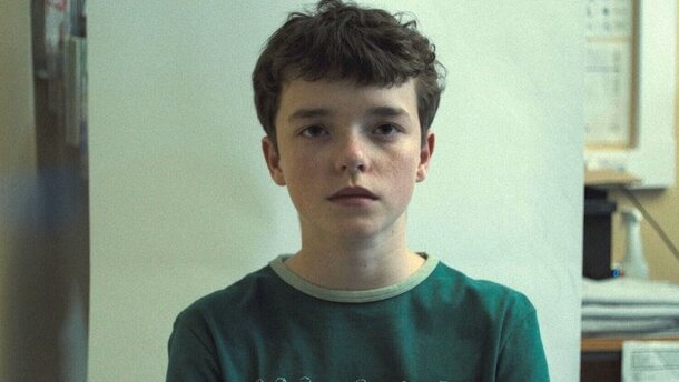 Metacritic назвал лучшие сериалы года: драма без склеек, токсичный город и военнопленный врач — в первой пятёрке