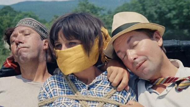 Кадр из фильма «Кавказская пленница, или Новые приключения Шурика» (1966)