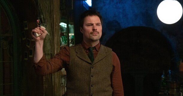 Пока все хвалят «Бар "Один звонок"», этот сериал с Козловским давно держит те же 8 баллов: напряжение «ни на секунду не позволяет отвлечься»