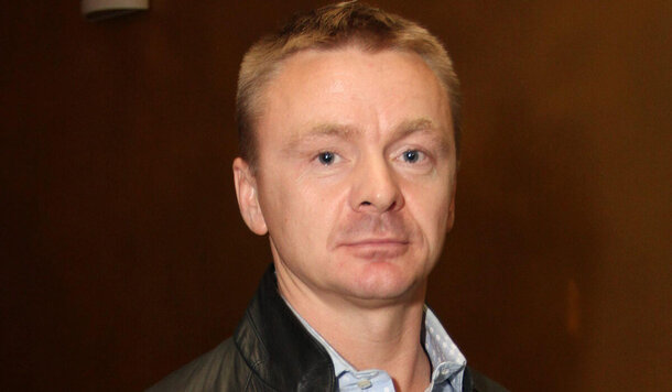 «Похож на Джона Коннора»: Владимира Сычева на архивном фото сравнили с героем «Терминатора»