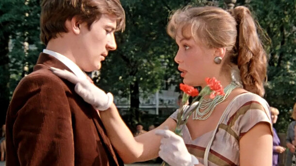 Кадр из фильма «Покровские ворота», 1982