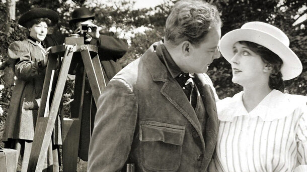 Who Is The First Female Director? : A Story of Alice Guy-Blaché
