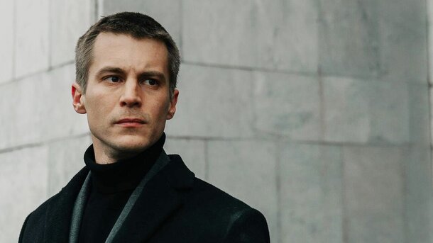 «Безусловный маст вотч»: Янковский не осилил «Игру престолов», зато залип на другом сериале — «Абсолютно шекспировские страсти»