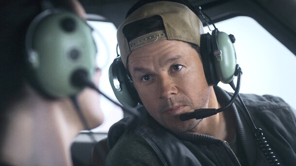 globallookpress.com — still from the movie 'Flight Risk' (2024)