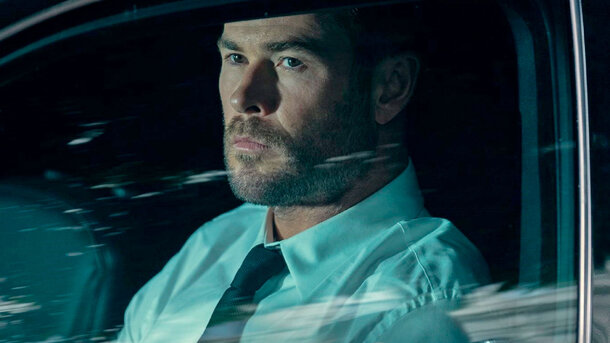 Новый боевик с Крисом Хемсвортом провалился в кино, зато стал №1 на стриминге: 89% от критиков на RT