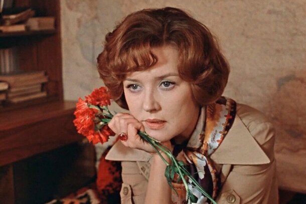 Найди 10 отличий: как режиссер изменил сценарий «Москва слезам не верит»