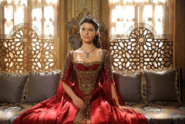 5 причин посмотреть новый турецкий сериал «Если король проиграет» 5 причин посмотреть новый турецкий сериал «Если король проиграет»