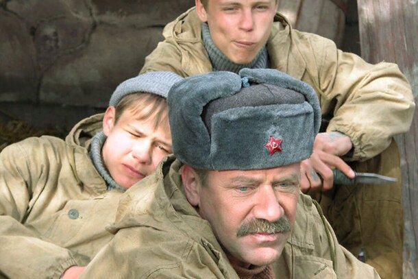 Домогательства, пьяный дебош и смерть: проклятие фильма «Сволочи» перечеркнуло жизни его актеров Домогательства, пьяный дебош и смерть: проклятие фильма «Сволочи» перечеркнуло жизни его актеров