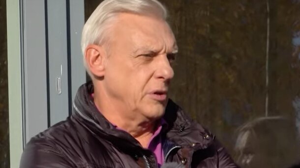 В дочери годится: на кого Соловец из «Улиц разбитых фонарей» променял жену (фото) В дочери годится: на кого Соловец из «Улиц разбитых фонарей» променял жену (фото)