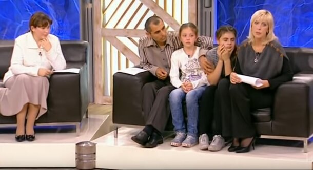 Такого финала точно не ждали: как живут перепутанные в роддоме дети 24 года спустя Такого финала точно не ждали: как живут перепутанные в роддоме дети 24 года спустя