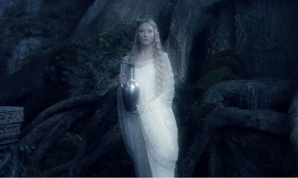 A Strand, Cloaks, and Food: Why Galadriel Gave the Fellowship Strange Gifts in 'The Lord of the Rings' Galadriel