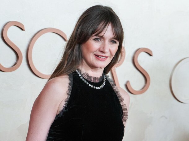 Emily Mortimer Steps Behind the Camera for 1990s Moscow Love Story — Alison Oliver and Yura Borisov to Lead Emily Mortimer