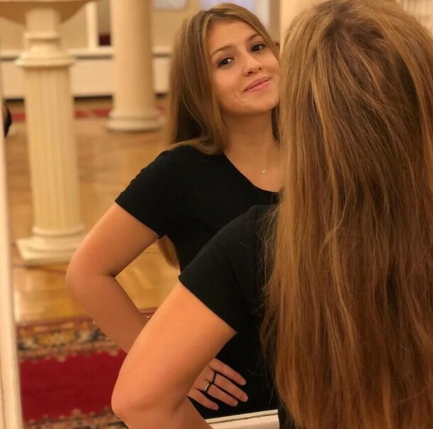 Уже не малышка: как выглядит актриса, озвучившая озорную Машу Уже не малышка: как выглядит актриса, озвучившая озорную Машу