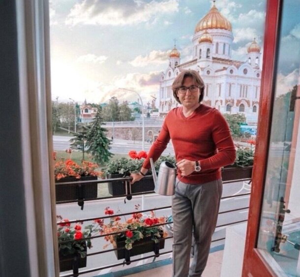 Мечта каждой пенсионерки: на квартиру Малахова невозможно смотреть без зависти Мечта каждой пенсионерки: на квартиру Малахова невозможно смотреть без зависти