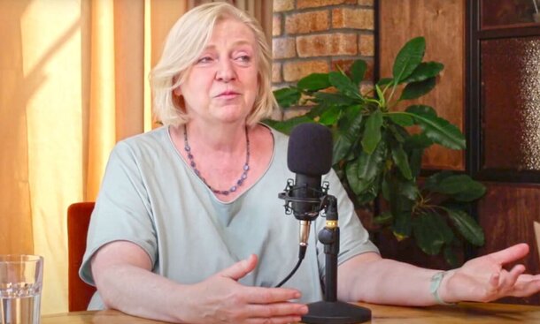 Алиса Селезнева существовала на самом деле: вот как она выглядит сейчас Алиса Селезнева существовала на самом деле: вот как она выглядит сейчас