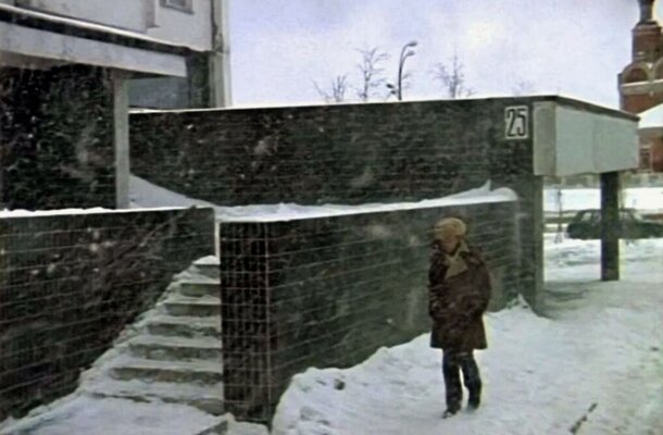 У Катерины тяжелый люкс, а у Шурика рядовая однушка: сколько стоят квартиры из советского кино в 2024-м У Катерины тяжелый люкс, а у Шурика рядовая однушка: сколько стоят квартиры из советского кино в 2024-м