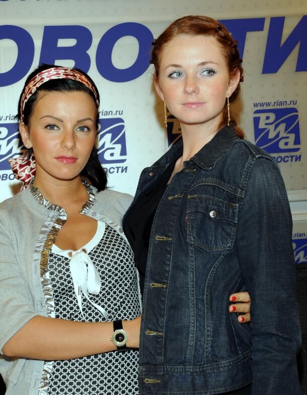 «Мы не общаемся, но я простила ее»: экс-солистка «Тату» Лена Катина намекнула на отношения с Волковой «Мы не общаемся, но я простила ее»: экс-солистка «Тату» Лена Катина намекнула на отношения с Волковой